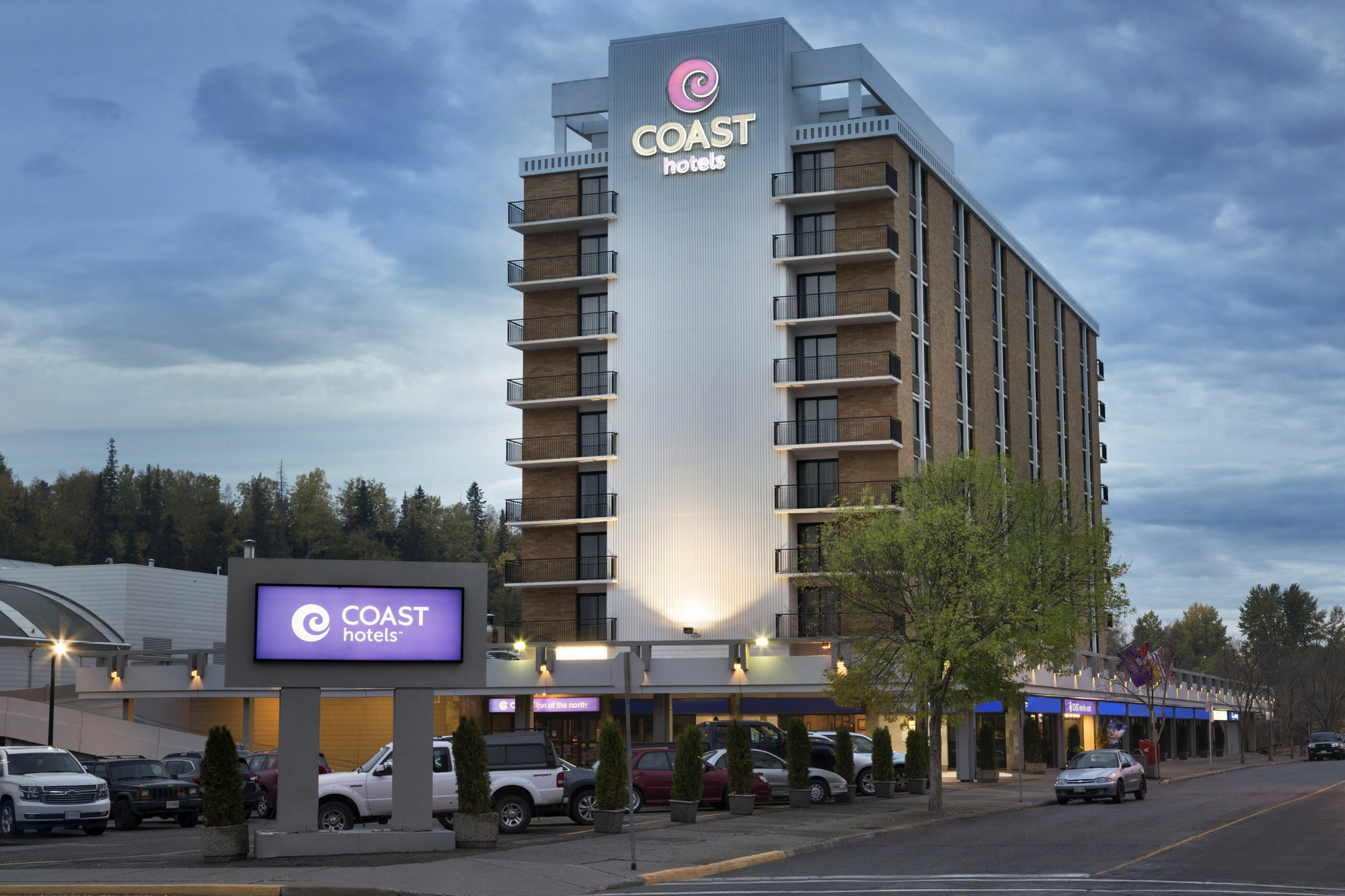 Coast Prince George Hotel By Apa Exterior photo